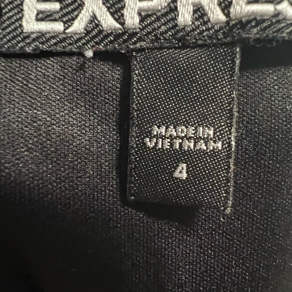 Express woman’s size 4 little black twist front dress - Picture 4 of 5
